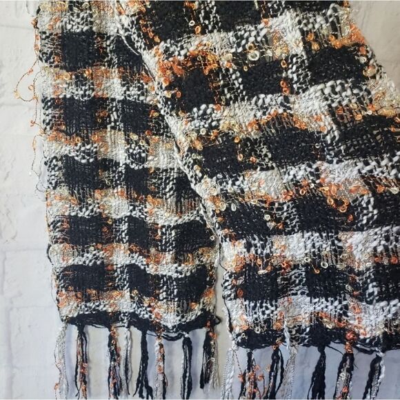POPCORN KNIT Plaid Fringed Lightweight Scarf Orange Black White - Picture 2 of 5